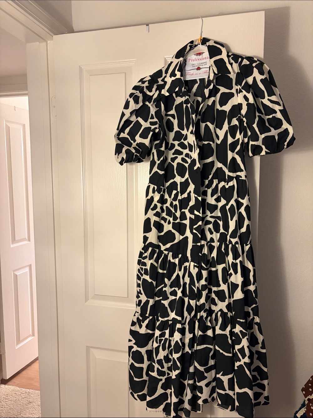 Zara Black and White Giraffe-Print Puff Sleeve Tiered Midi Dress